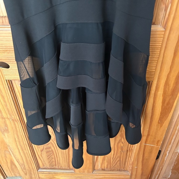 Xscape Black High/Low Flounce Midi Dress 6P. Never Worn - Picture 6 of 9